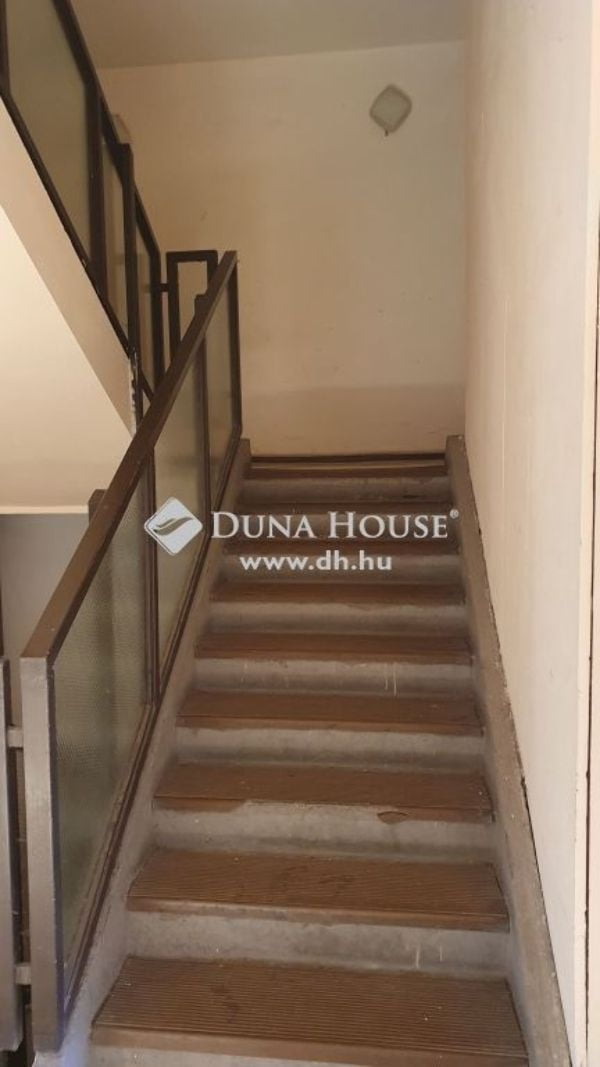 Property image Eladó Lakás VIII. kerület, Auróra utca, Budapest