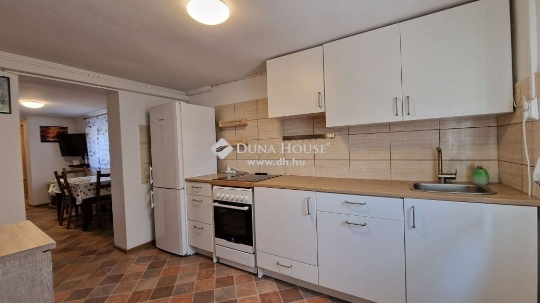 Property image Eladó Lakás Szent István utca, Dunakeszi