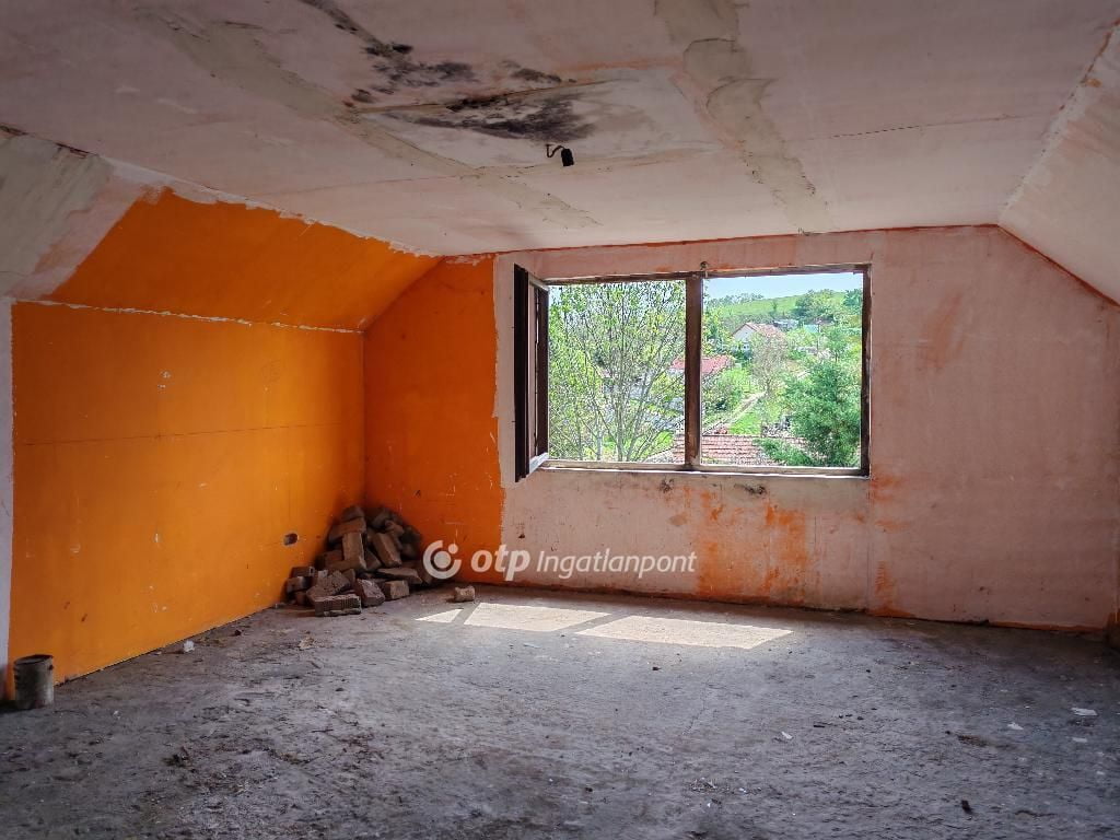 Property image Eladó Családi ház Pest megye, Tinnye