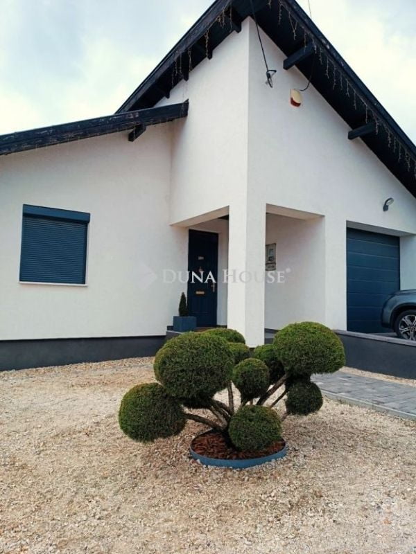Property image Eladó Családi ház Szirtes utca, Érd