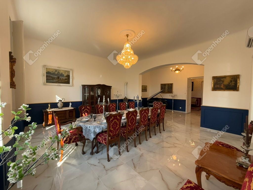 Property image Eladó Kúria Rákóczi utca, Albertirsa