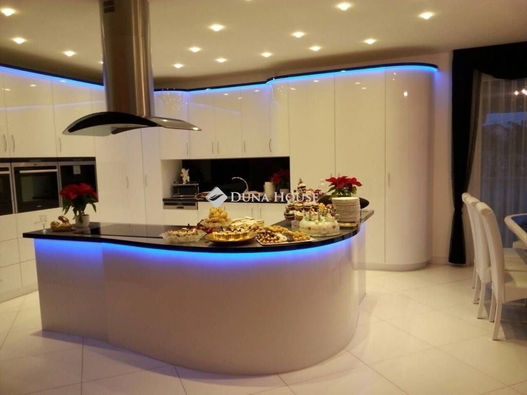 Property image Eladó Családi ház Kossuth út, Szécsény