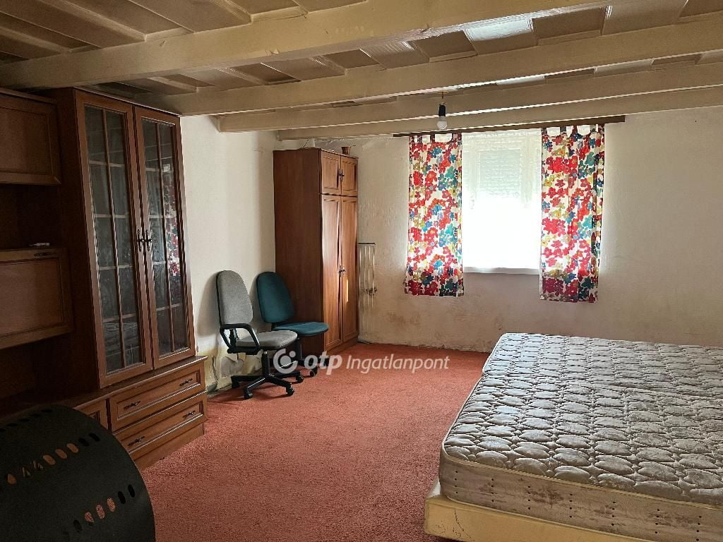 Property image Eladó Családi ház Heves megye, Maklár