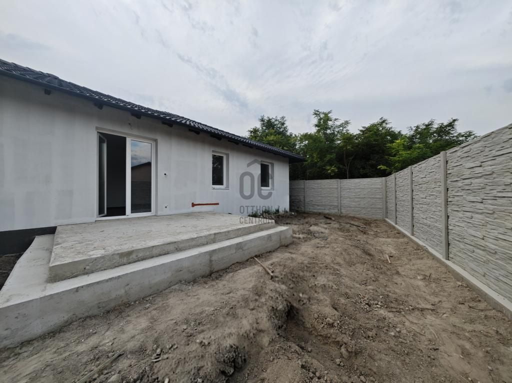 Property image Eladó Ikerház Pest megye, Szigetszentmárton
