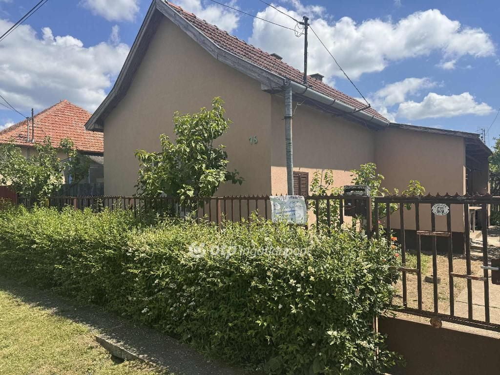 Property image Eladó Családi ház Hajdú-Bihar megye, Hosszúpályi