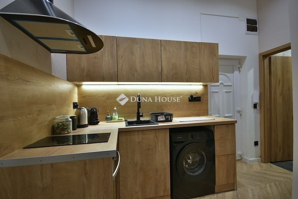 Property image Eladó Lakás VI. kerület, Budapest