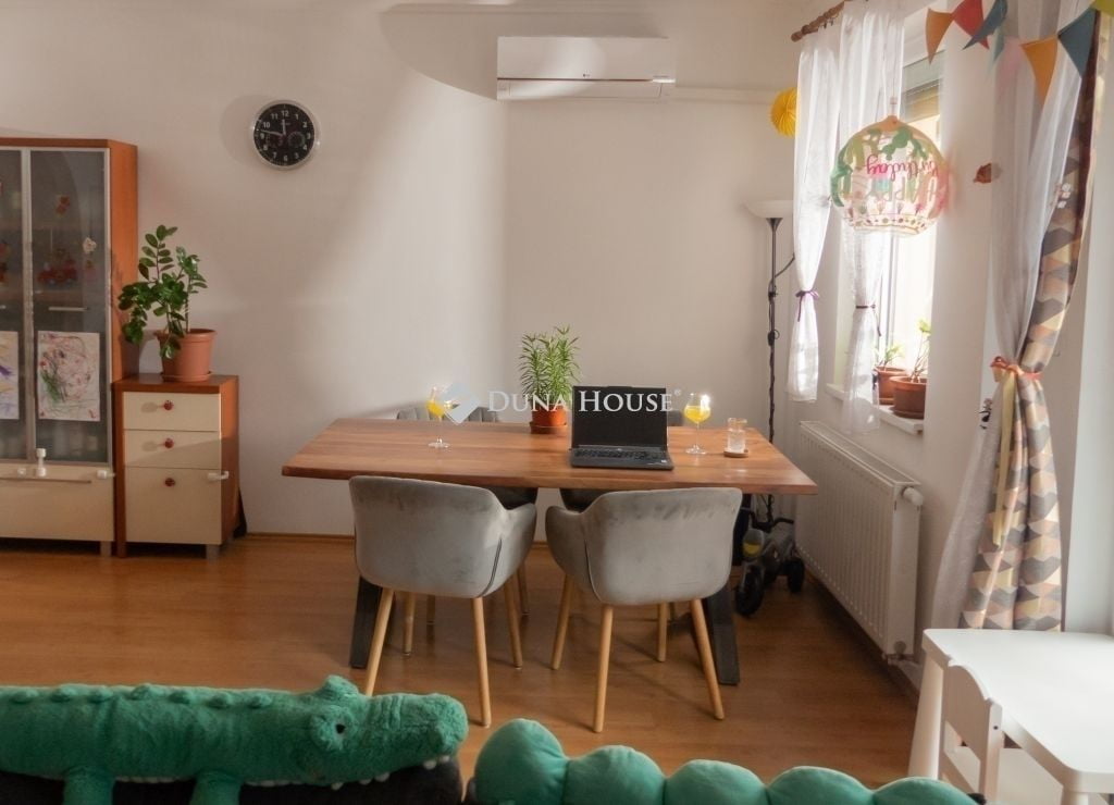 Property image Eladó Sorház XVIII. kerület, Budapest