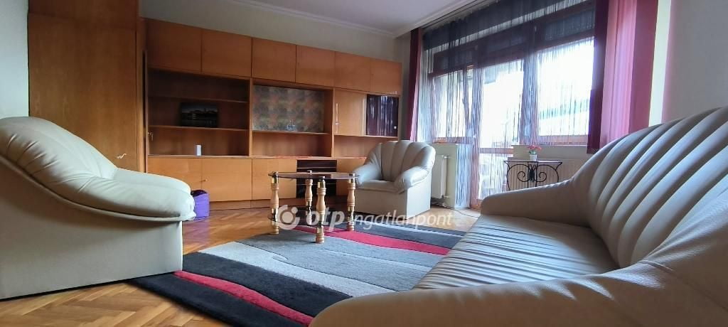 Property image Eladó Lakás Gyóni Géza utca, Békéscsaba