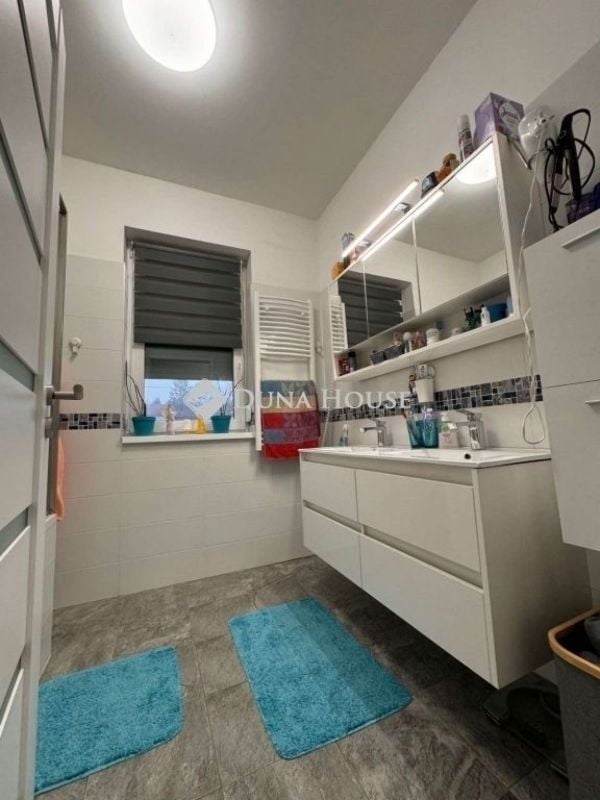 Property image Eladó Családi ház Pest megye, Erdőkertes