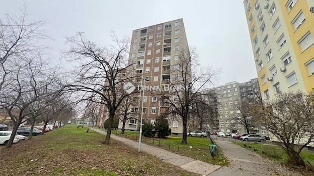 Property image Eladó Lakás XV. kerület, Gazdálkodó út, Budapest