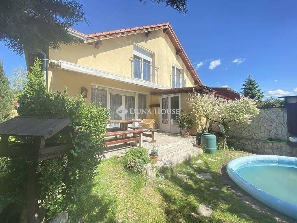 Property image Eladó Ikerház Csermely utca, Dunakeszi