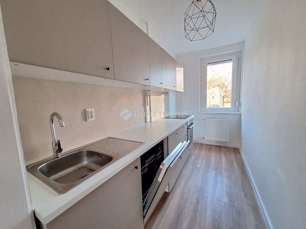 Property image Eladó Lakás III. kerület, Budapest