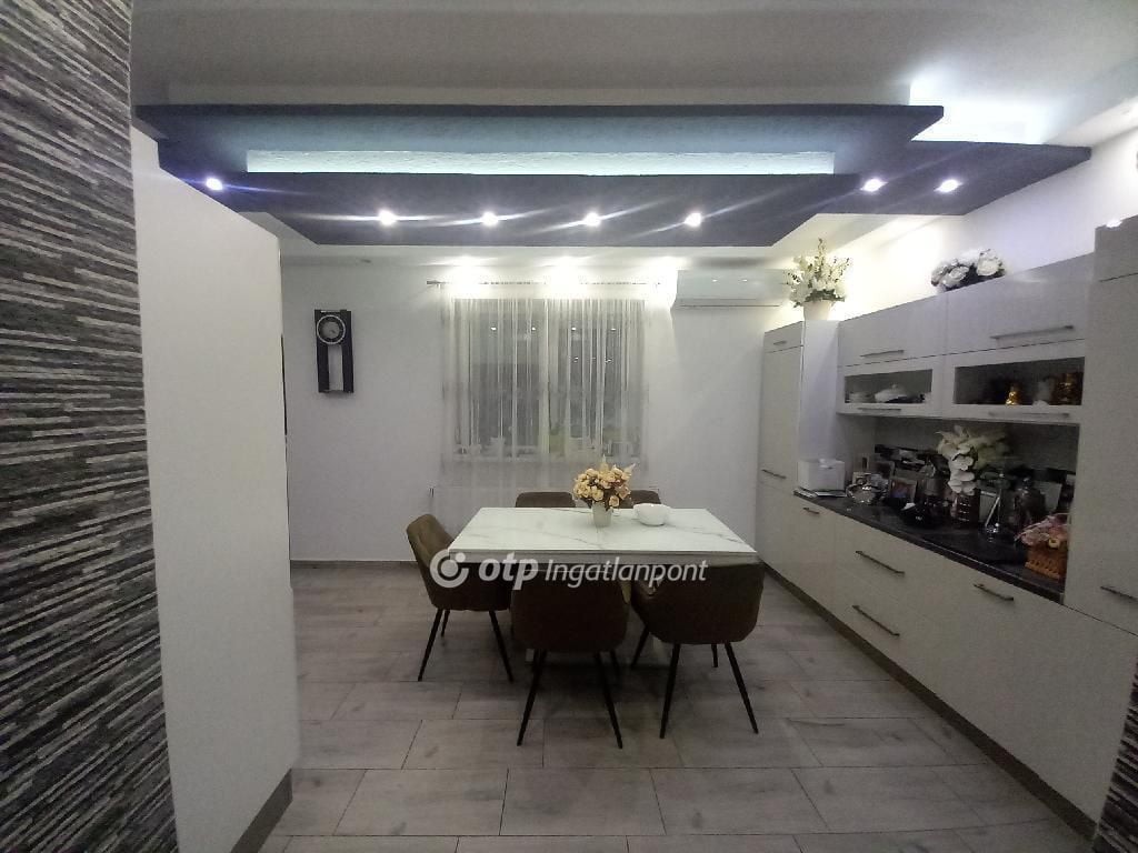 Property image Eladó Családi ház Hajdú-Bihar megye, Téglás