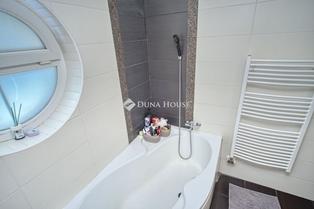 Property image Eladó Sorház X. kerület, Budapest