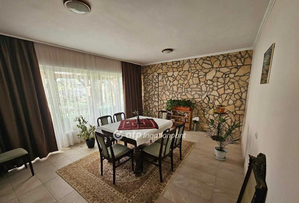 Property image Eladó Családi ház Jász-Nagykun-Szolnok megye, Zagyvarékas