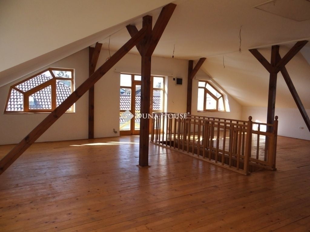 Property image Eladó Családi ház XVIII. kerület, Reviczky Gyula utca, Budapest