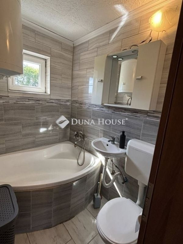 Property image Eladó Családi ház Bokros utca, Nagykőrös