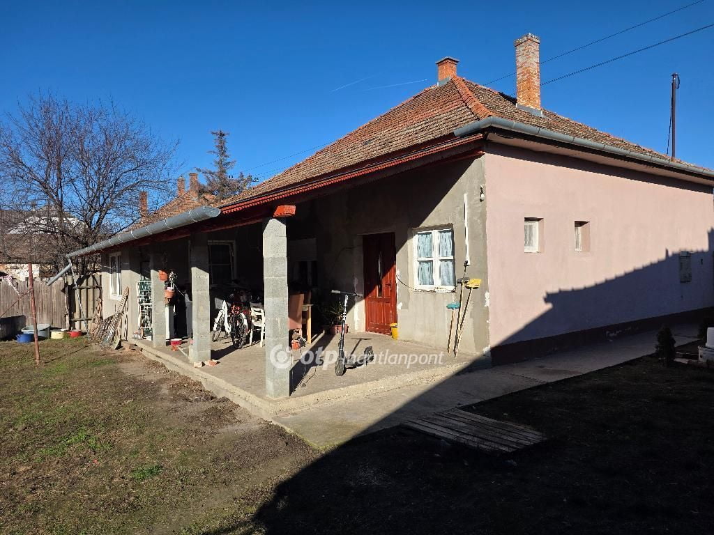 Property image Eladó Családi ház Jász-Nagykun-Szolnok megye, Kunszentmárton