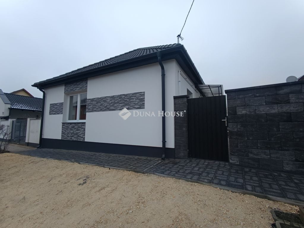 Property image Eladó Családi ház Pest megye, Nagykáta
