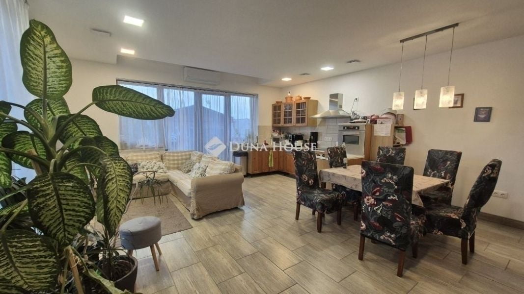 Property image Eladó Családi ház Pest megye, Mogyoród