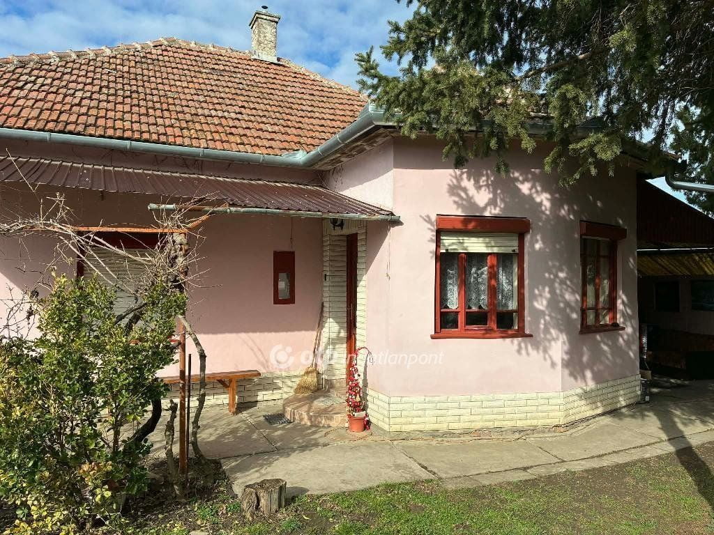 Property image Eladó Családi ház Békés megye, Sarkad