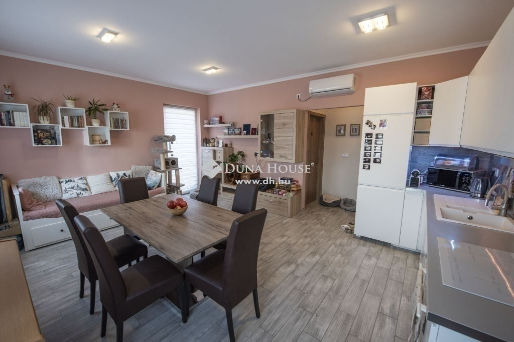 Property image Három hálószobás Lakás Diósd Kavicsos utca