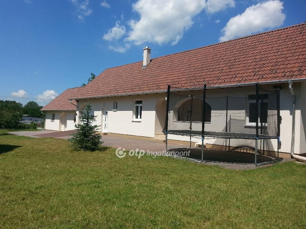 Property image Eladó Tanya Pest megye, Bugyi