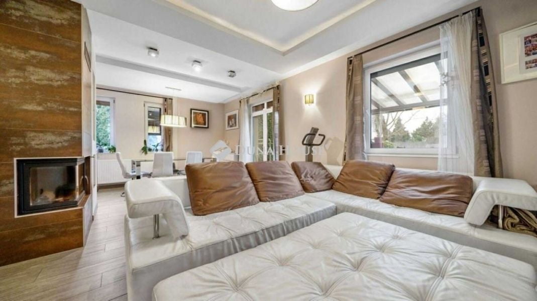 Property image Eladó Ikerház Pest megye, Gödöllő