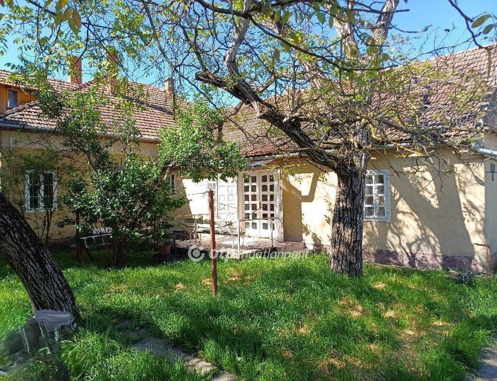 Property image Eladó Családi ház Csongrád megye, Csongrád