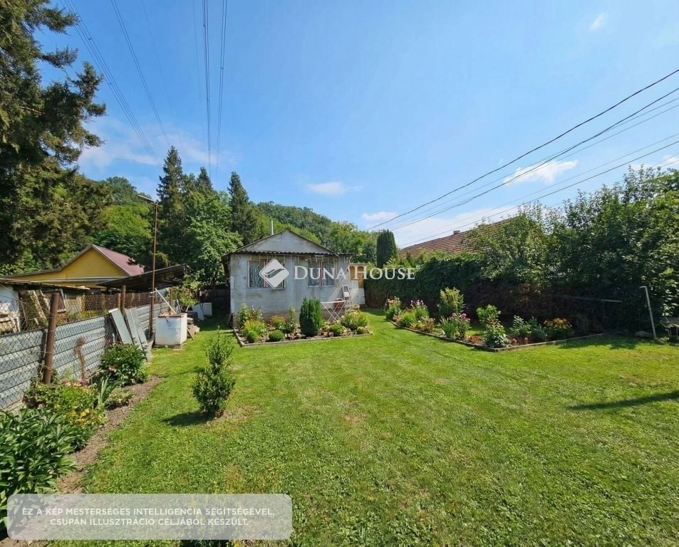 Property image Eladó Családi ház Fő utca, Érd