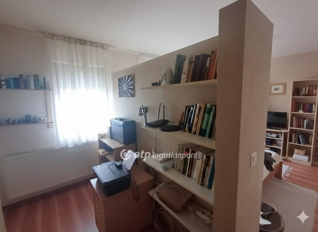 Property image Eladó Sorház Szabolcs-Szatmár-Bereg megye, Nyíregyháza