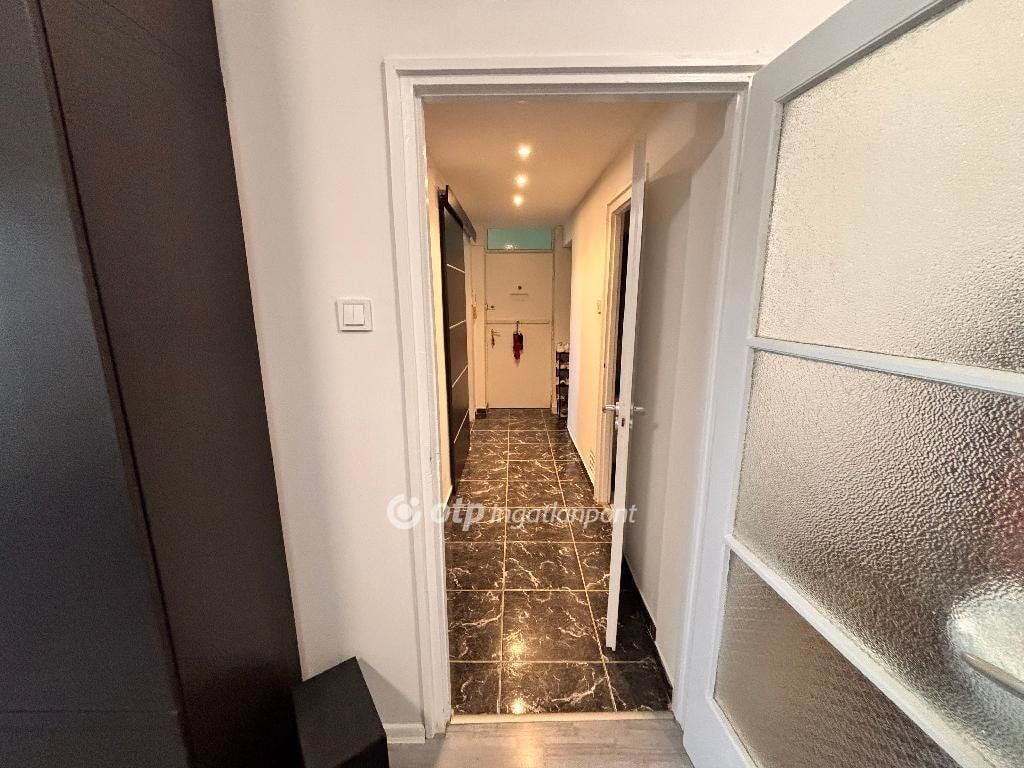 Property image Eladó Lakás Jász-Nagykun-Szolnok megye, Szolnok