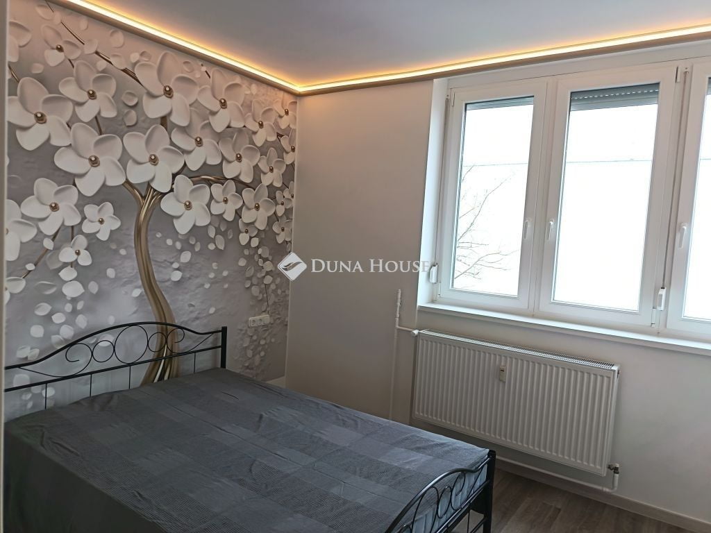 Property image Eladó Lakás Pest megye, Vác