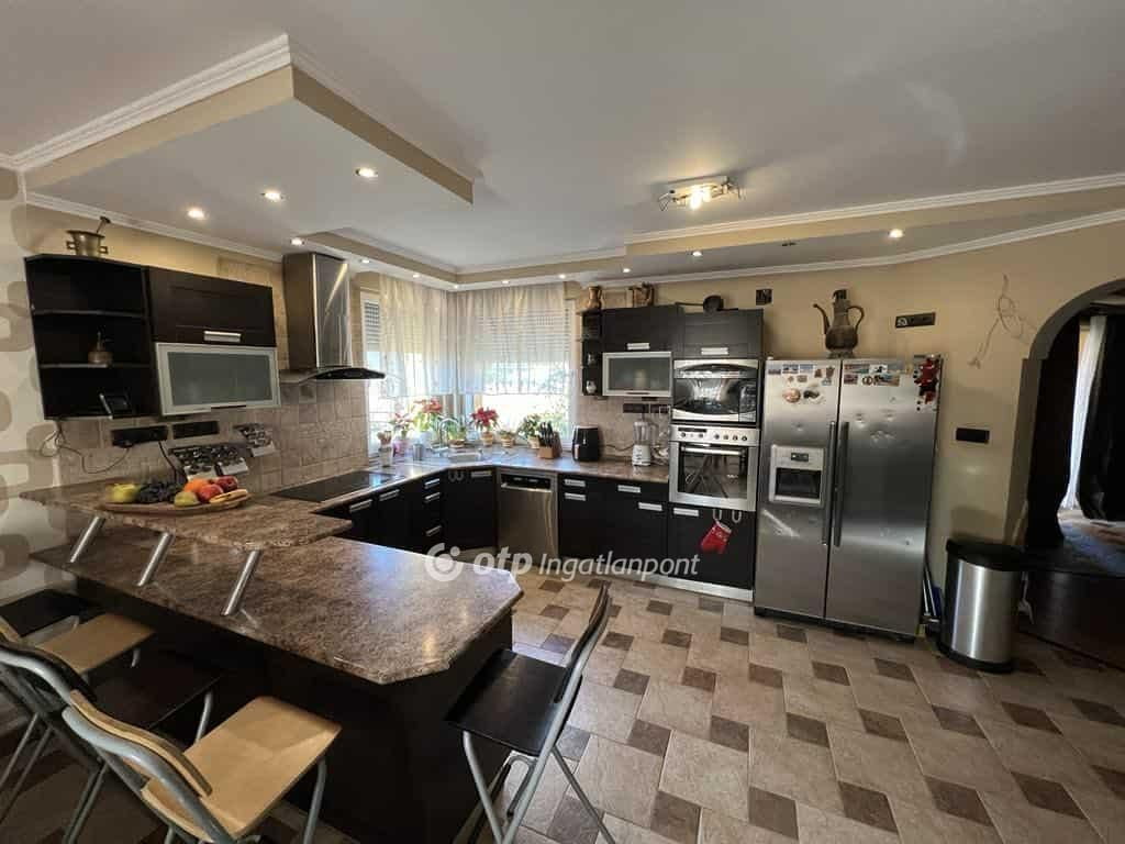 Property image Eladó Családi ház Pest megye, Halásztelek