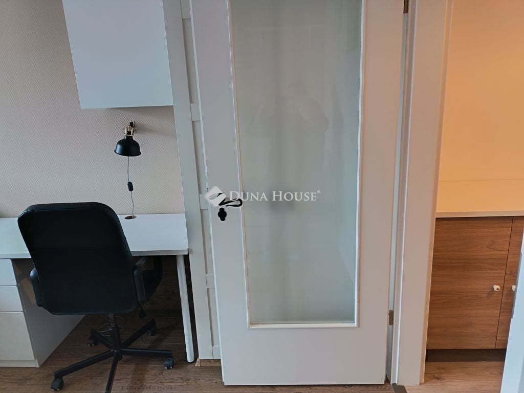 Property image Eladó Lakás Nárcisz utca, Vác