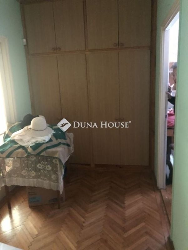 Property image Eladó Ikerház Pest megye, Vác