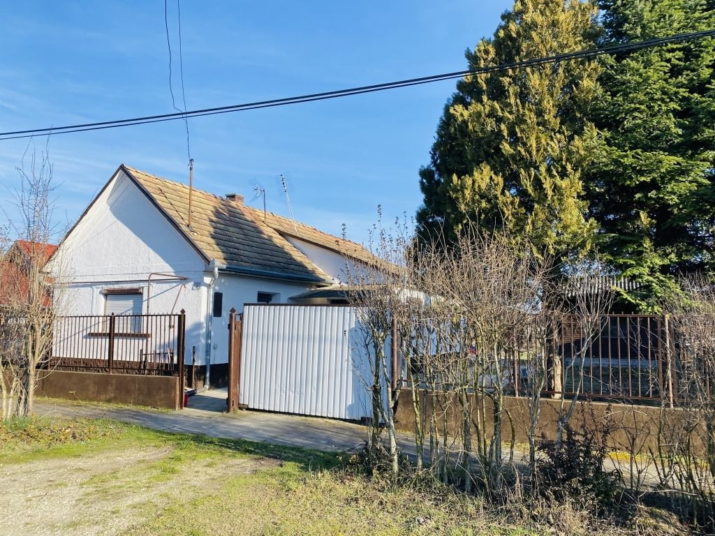 Property image Eladó Családi ház Pest megye, Örkény